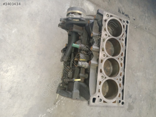 Renault Laguna 2.0 yarım motor