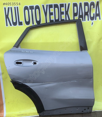 ford puma sağ arka kapı