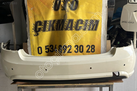 Mercedes W207 E serisi arka tampon