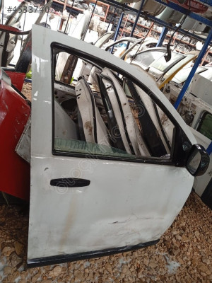 DACİA DOKKER SAĞ ÖN KAPI