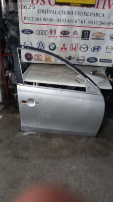 2008-2011 HYUNDAİ İ30 SAĞ ÖN KAPI
