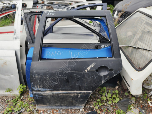 VOLKSWAGEN BORA STATION WAGON SOL ARKA KAPI