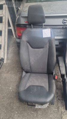 FORD COURİER SAG ÖN KOLTUK 2023