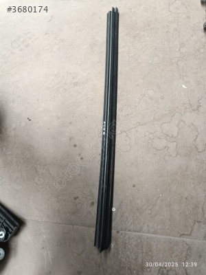 Renault Clio 5 sağ ön kapı fitili
