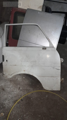 Mazda b2200 sağ ön kapı