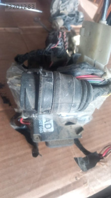Opel vectra b sag on kapi kilidi