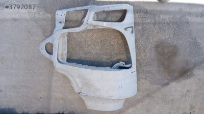 MERCEDES ACTROS SAĞ TAMPON