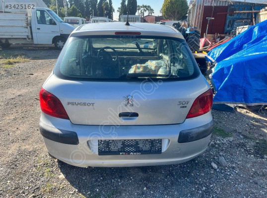 Peugeot 307 hatasız bagaj kapağı