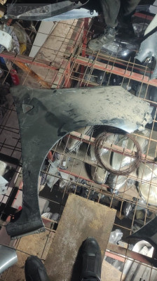 RENAULT KANGOO 3 SAĞ ÖN ÇAMURLUK