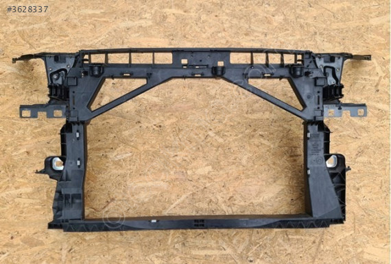 AUDI A3 PANEL ÖN 8Y0805588A 2020-