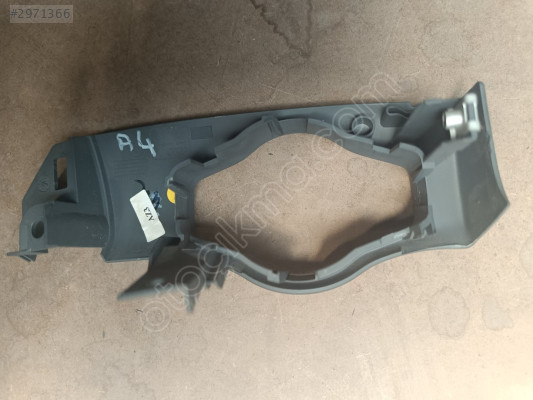 Audi A4 far anahtarı çerçevesi 8T1858341B