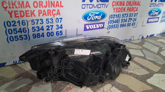 VOLVO V40 LEDLİ SOL FAR ORJİNAL  ÇIKMA 2015-2018 OEM:32228483