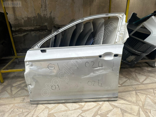 VOLKSWAGEN PASSAT B8 ÇIKMA SOL ÖN KAPI ORJİNAL