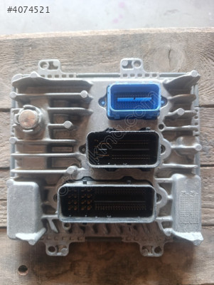 55494185 395357783 Opel Astra j motor beyni
