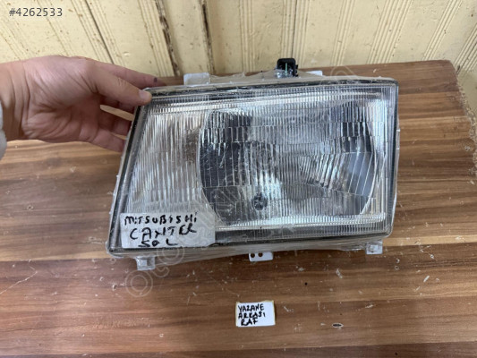 MİTSUBİSHİ CANTER SOL ÖN FAR ORJİNAL ÇIKMA TEMİZ ÜRÜN