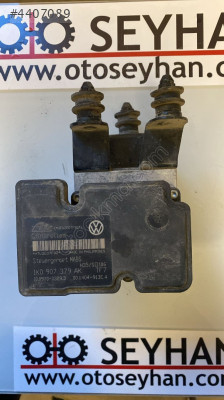 1K0614117S 1K0907379AK Golf 6 1.6 BSE benzinli manuel ABS beyni