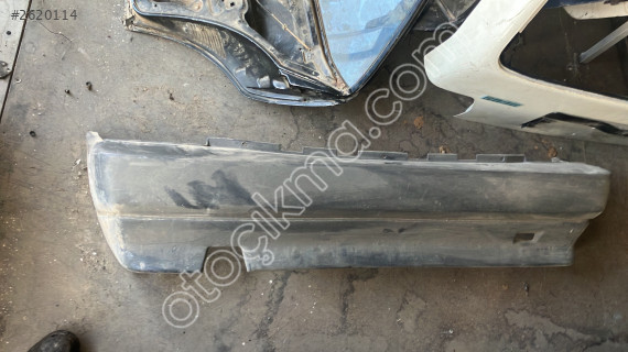 Fiat Uno arka tampon