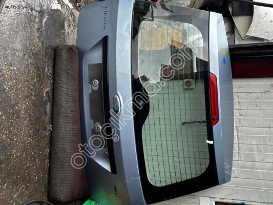 Ford Fiesta Modeli İçin Çıkma Bagaj Kapağı