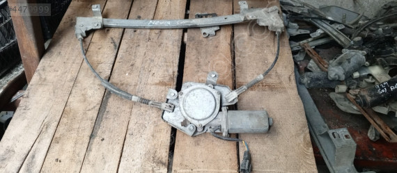 Daewoo nexia sağ ön cam krikosu