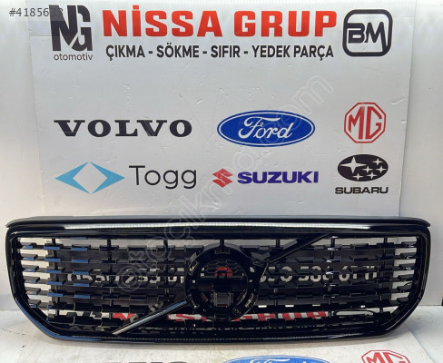 VOLVO XC40 18-22 SIFIR R DESİNG KAMERALI ÖN PANJUR ORJİNAL PARÇA