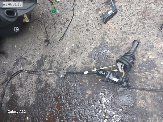 FORD FIESTA VİTES KOLU MEKANİZMASI ÇIKMA KONUK OTO 05366077016