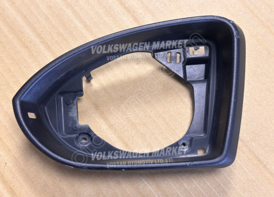VW GOLF 7 12-19 SOL DIŞ DİKİZ AYNA ÇERÇEVESİ 5G0857601A
