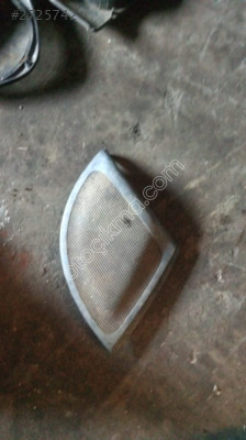 Megane 1 torpido hoparlör kapağı yedek parça