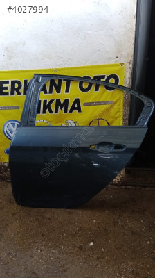 Fiat Egea için Çıkma Sol Arka Kapı Parçası