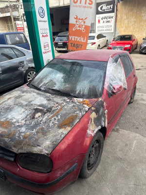 GOLF 4 1998 - 2004 1.6 AKL KAPORTA KAROSER PARÇALARI