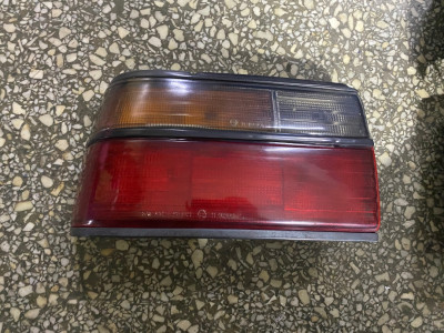 Toyota Corolla sol arka stop
