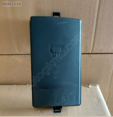 VOLKSWAGEN GOLF 7 2012-2020 SİGORTA KUTUSU ÜST KAPAĞI OEM SIFIR