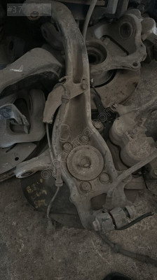 Nissan navara 2011-2015 çıkma taşıyıcı ve porya sağ taraf euro5