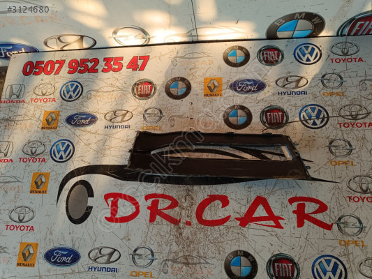 SKODA OCTAVİA SAĞ SİS ÇERÇEVESİ 5E3807682 2021 2023 ÇIKMA ORJİNAL