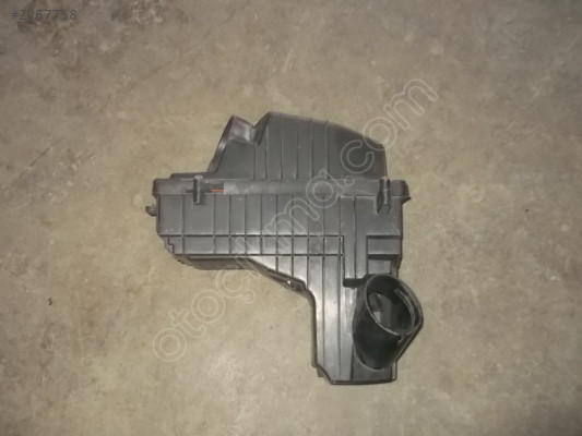 PEUGEOT 407 2,0 HDİ HAVA FİLTRE KUTUSU