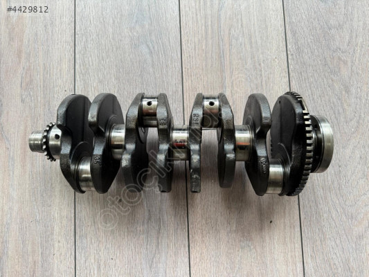 Çıkma Krank Mili Volkswagen Transporter 1.9 TDI AXB (038J)