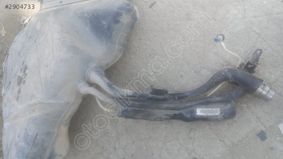 3C0201021HR Passat b7 benzinli yakıt deposu