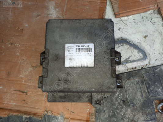 Peugeot 106 - IAW1AP40 - 9630784660 E