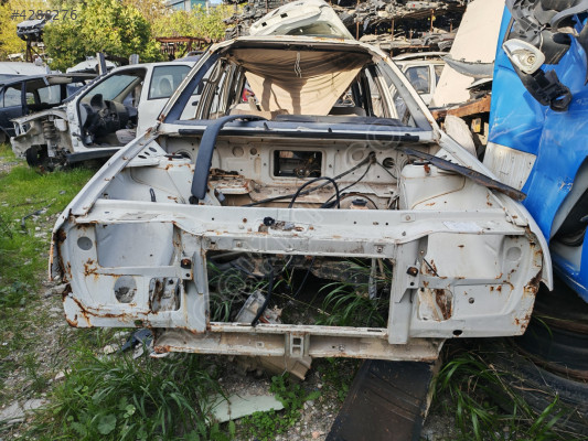 RENAULT 19 TÜM KAPORTA KESME TAVAN MEKANİK ELEKTRONİK PARÇALARI