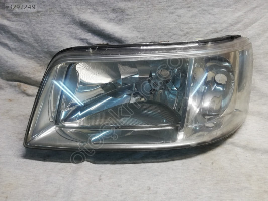 T5 SOL FAR VOLKSWAGEN ORJİNAL ÇIKMA PARÇA