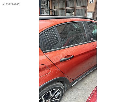 Fiat Egea CROSS sağ arka kapı
