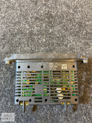 BMW F30 3 SERİSİ XENON FAR KARTI