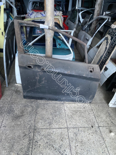 Ford focus 3 sağ ön kapı çıkma orijinal