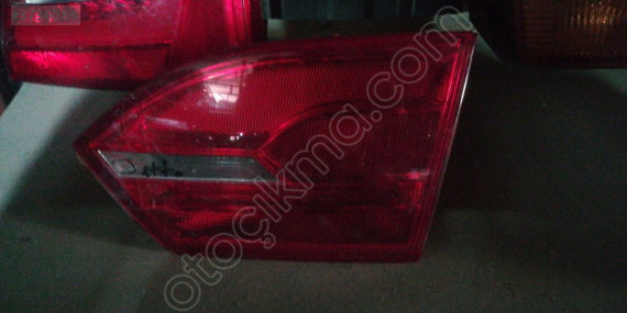 VOLKSWAGEN JETTA SOL ARKA STOP ÇIKMA