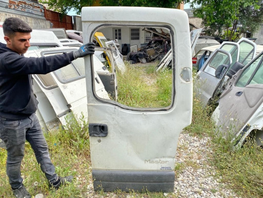 RENAULT MASTER BAGAJ ÇITASI ORJİNAL ÇIKMA 1998-2006 MODEL