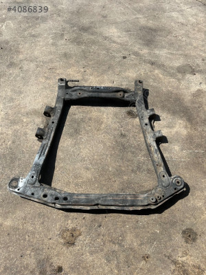 DACİA LOGAN MOTOR ALT TRAVERSİ