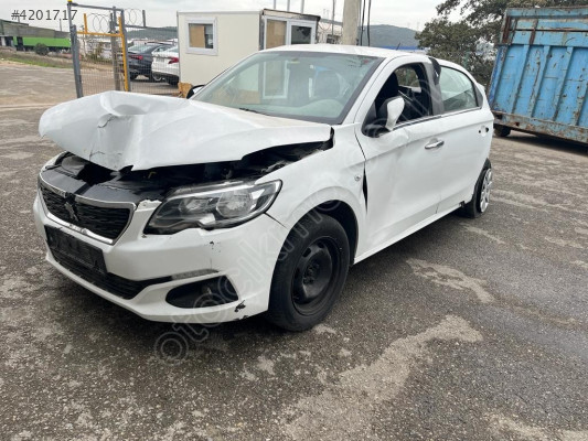 PEJO 301 2018 MODEL SAĞ ÖN KAPI SÖKME