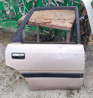 MAZDA 626 SAĞ ARKA KAPI ÇIKMA ÇEVİK OTO