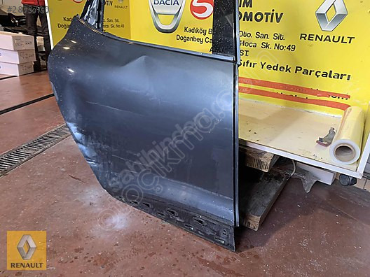 Orjinal Çıkma Renault Clio 4 Sağ Arka Kapı ve Yan Parçalar