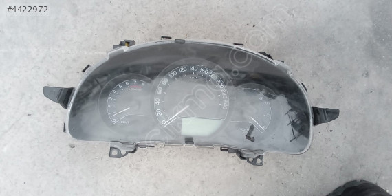 toyota auris 2014 1.33 gösterge/km saati (son fiyat)