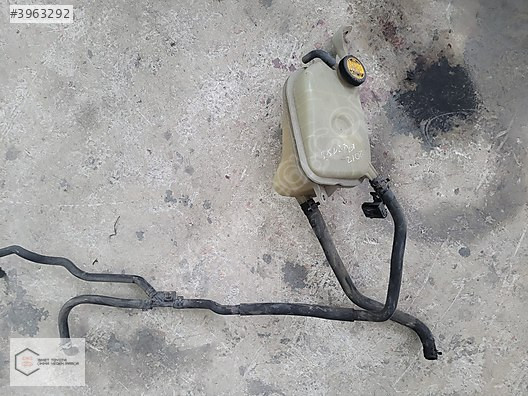 2009- 2014 TOYOTA AVENSİS RADYATÖR YEDEK SU DEPOSU